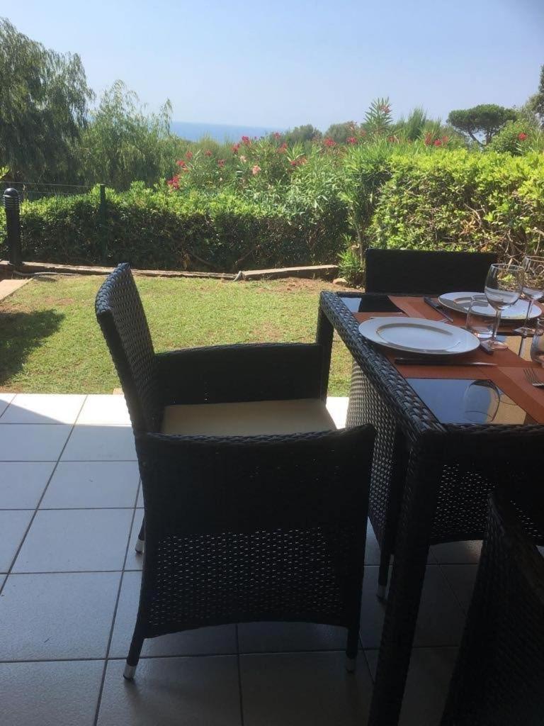 Cap Esterel Mer Sport Et Nature, Dans Village Pierres Et Vacances Saint-Raphael  Bilik gambar